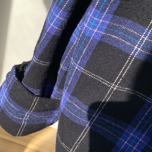 OBEY Black & Blue Flannel - Picture 7 of 8